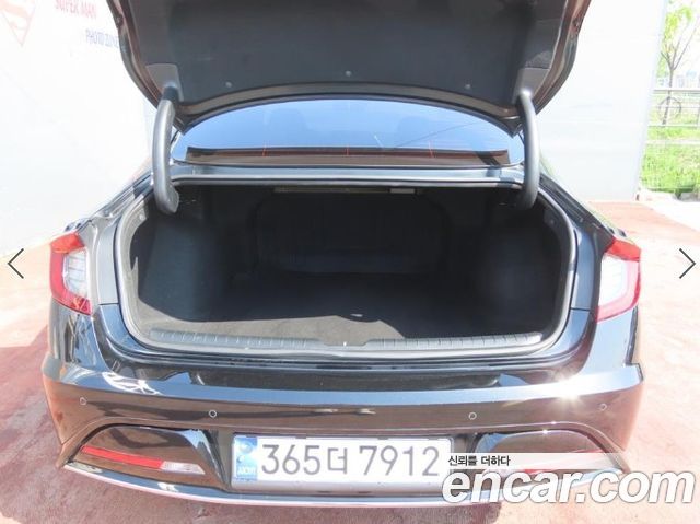 Hyundai Sonata 2.0 Premium Plus — пробег 83 651 км — фото 5 из 5