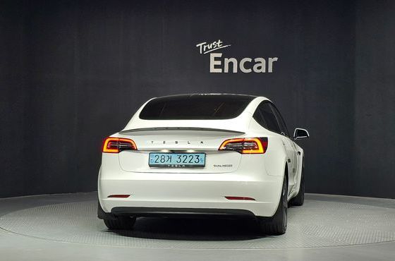 Tesla Model 3 Long Range AWD — пробег 104 667 км — фото 4 из 5
