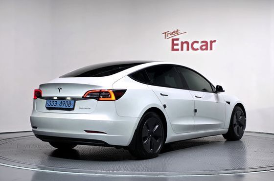 Tesla Model 3 Long Range AWD — пробег 79 194 км — фото 2 из 5