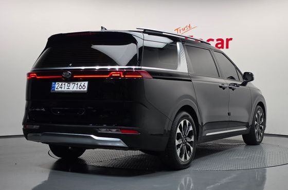 Kia Carnival Diesel 9-Seater Noblesse — пробег 115 386 км — фото 2 из 5