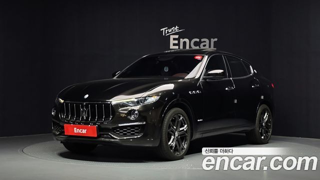 Maserati Levante из Кореи Encar