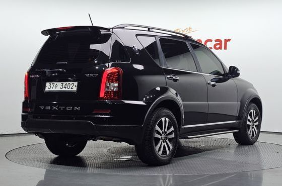 Ssangyong Rexton 2.0 4WD RX7 Prestige — пробег 162 368 км — фото 2 из 5