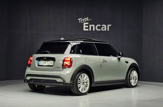 Mini Cooper 클래식 플러스 3rd — пробег 39 095 км — фото 2 из 5