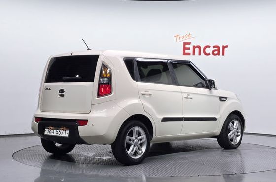 Kia Soul Gasoline 1.6 Smart — пробег 137 441 км — фото 2 из 5