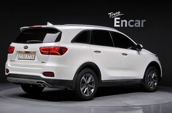 Kia Sorento Diesel 2.0 2WD Prestige — пробег 100 793 км — фото 2 из 5