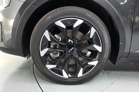 Kia Sorento Gasoline 2.5T 4WD Signature — пробег 4 560 км — фото 5 из 5