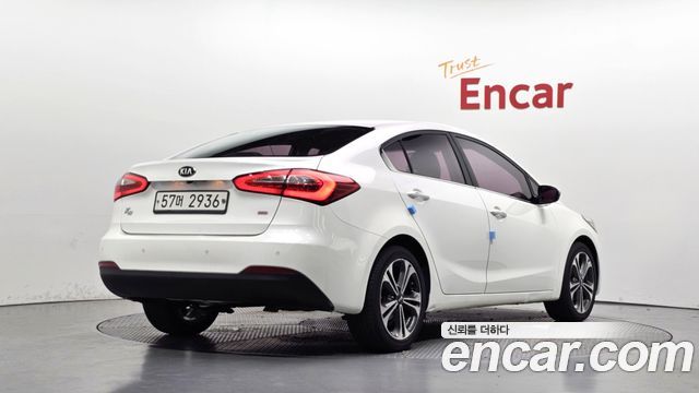 Kia K3 из Кореи Encar
