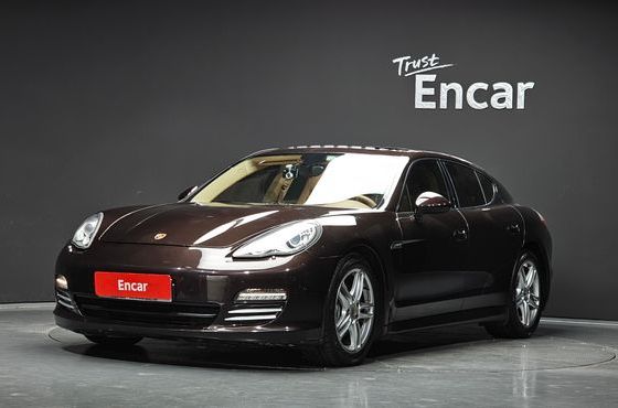 Porsche Panamera 3.6 AWD 970 — пробег 141 347 км — фото 1 из 5