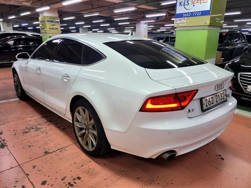Audi A7 50 TFSI Quattro Dynamic 4G — пробег 193 200 км — фото 4 из 5