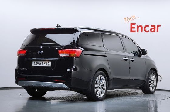 Kia Carnival 9-seater Prestige — пробег 153 583 км — фото 2 из 5