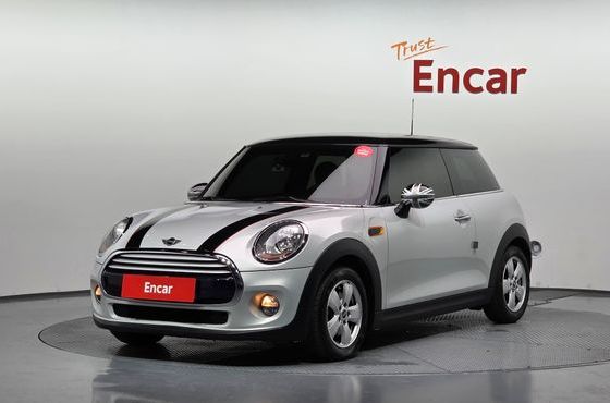 Mini Cooper Standard Third Generation — пробег 126 359 км — фото 1 из 5