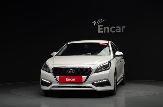 Hyundai Sonata 2.0 HEV Smart — пробег 161 106 км — фото 3 из 5