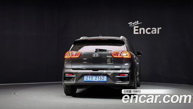 Kia Niro Noblesse — пробег 113 854 км — фото 4 из 5