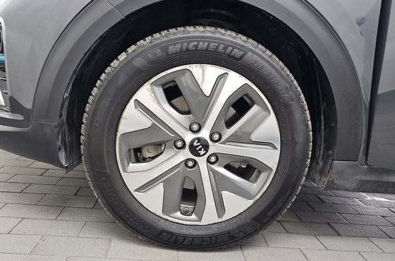Kia Niro Noblesse — пробег 113 854 км — фото 5 из 5