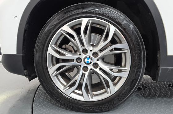 BMW X1 xDrive 20d — пробег 113 418 км — фото 5 из 5
