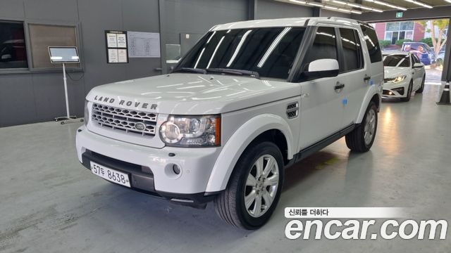 Land Rover Discovery 3.0 SDV6 HSE — пробег 187 718 км — фото 1 из 5