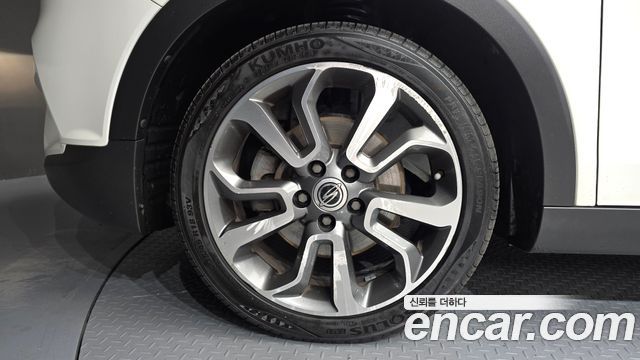 Ssangyong TIBOLI из Кореи Encar