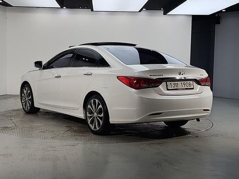 Hyundai Sonata CVVL Modern — пробег 207 337 км — фото 3 из 5