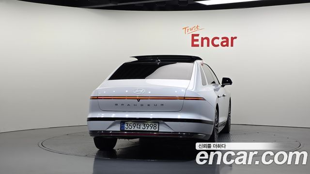 Hyundai Grandeur из Кореи Encar