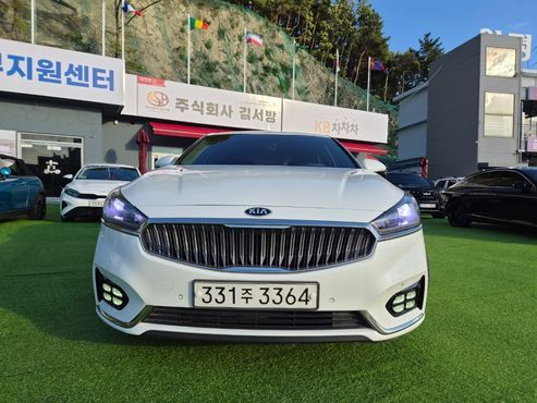 Kia K7 2.2 Diesel Prestige — пробег 196 000 км — фото 2 из 5