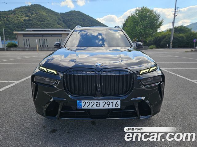 BMW X7 xDrive 40i M Sport 6STR — пробег 40 000 км — фото 2 из 5