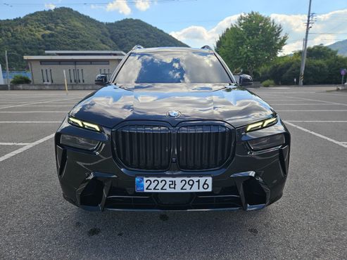 BMW X7 xDrive 40i M Sport 6STR — пробег 40 000 км — фото 2 из 5