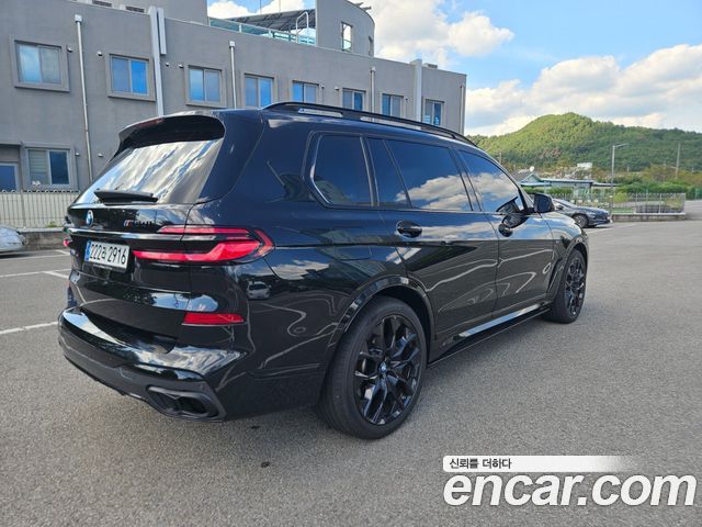 BMW X7 xDrive 40i M Sport 6STR — пробег 40 000 км — фото 5 из 5