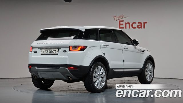 Land Rover Range Rover Evoque 2.0 Si4 HSE — пробег 25 569 км — фото 2 из 5