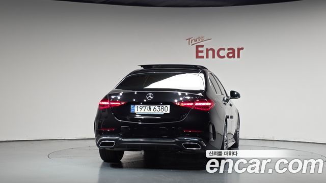 Mercedes-Benz C-Class C300 4MATIC AMG Line — пробег 32 951 км — фото 4 из 5