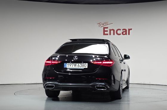 Mercedes-Benz C-Class C300 4MATIC AMG Line — пробег 32 951 км — фото 4 из 5