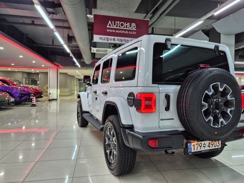 Jeep Wrangler 2.0 Sahara Power Top 4Door — пробег 9 538 км — фото 5 из 5