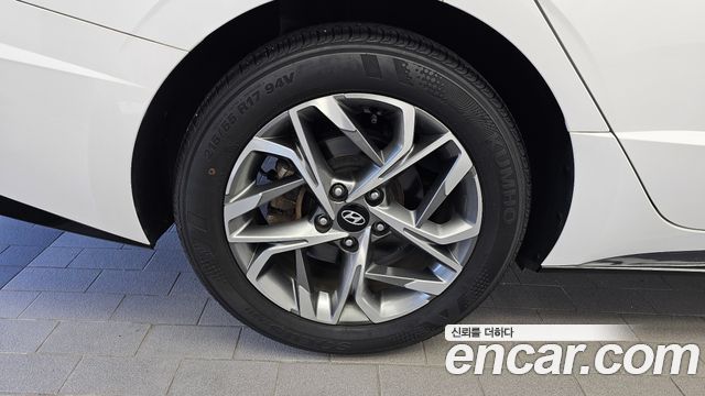 Hyundai Sonata 2.0 Premium Plus — пробег 57 332 км — фото 5 из 5
