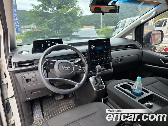 Hyundai Staria Tourer 11-Seater Smart — пробег 40 787 км — фото 5 из 5