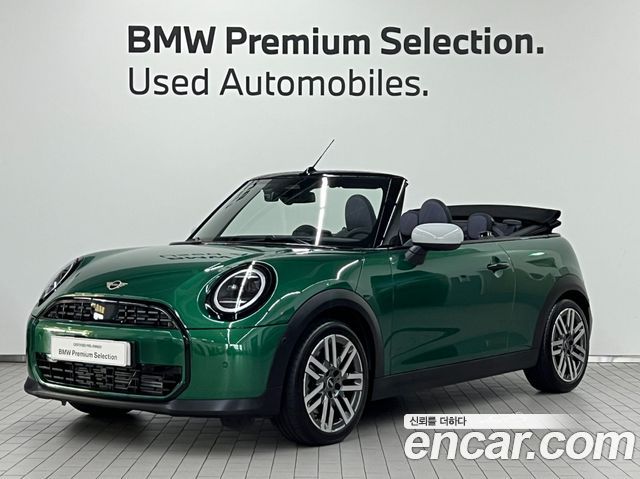 Mini Cooper Convertible Classic — пробег 5 569 км — фото 1 из 5