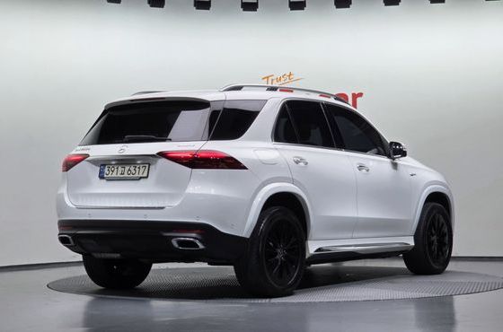 Mercedes-Benz GLE-Class GLE300d 4MATIC — пробег 102 612 км — фото 2 из 5