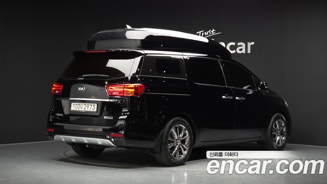 Kia Carnival из Кореи Encar