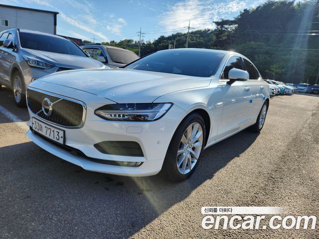 Volvo S90 D4 Momentum — пробег 177 000 км — фото 3 из 5