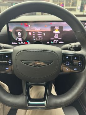 Genesis GV80 3.5T e-S/C Gasoline AWD black — пробег 9 500 км — фото 5 из 5