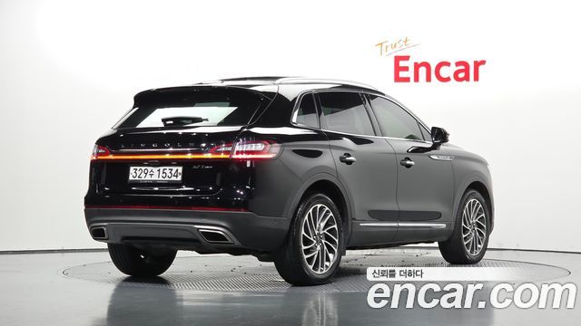Lincoln Nautilus 2.7 Reserve AWD — пробег 123 784 км — фото 2 из 5