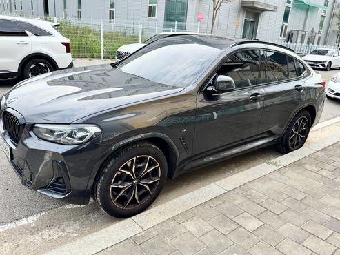 BMW X4 xDrive20i M Sport — пробег 35 000 км — фото 3 из 5
