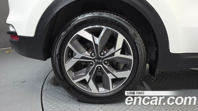 Kia Sportage из Кореи Encar