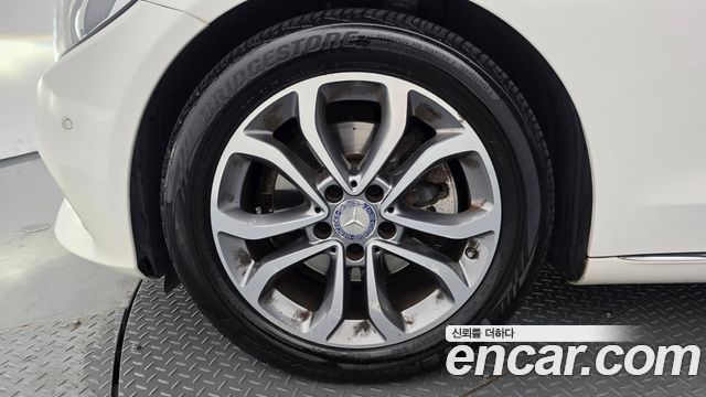 Mercedes-Benz C-Class из Кореи Encar