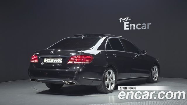 Mercedes-Benz E-Class из Кореи Encar