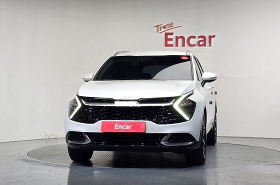 Kia Sportage Signature 2WD — пробег 28 572 км — фото 3 из 5