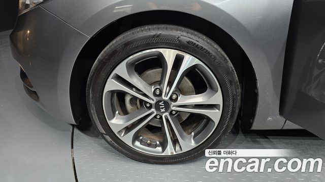 Kia K3 из Кореи Encar