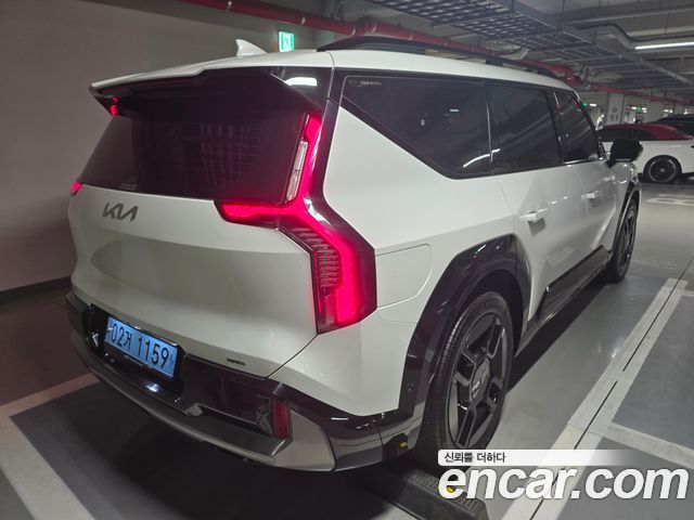 Kia EV9 из Кореи Encar