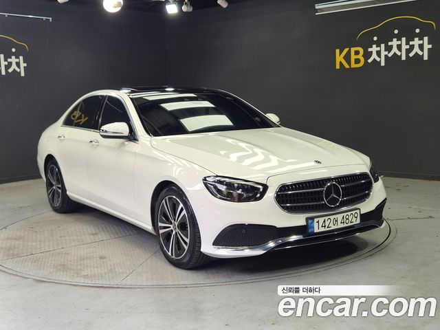 Mercedes-Benz E-Class из Кореи Encar