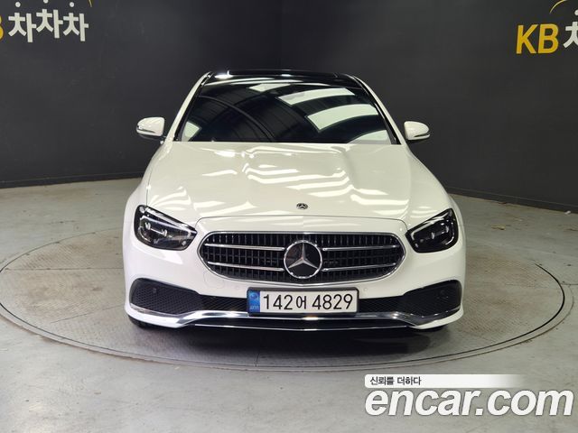 Mercedes-Benz E-Class из Кореи Encar