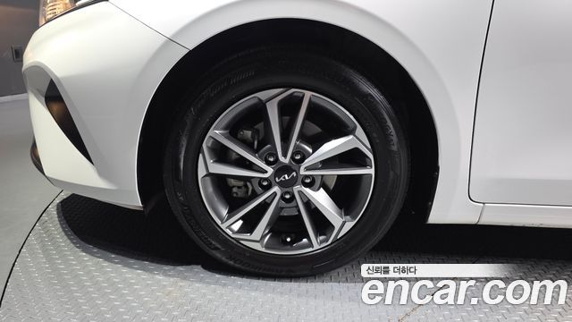 Kia K3 из Кореи Encar