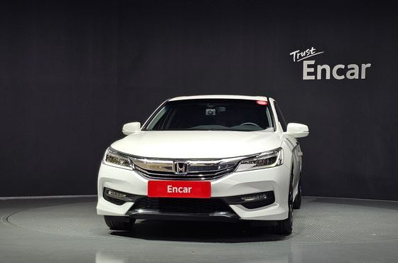 Honda Accord 2.4 9th — пробег 49 457 км — фото 3 из 5